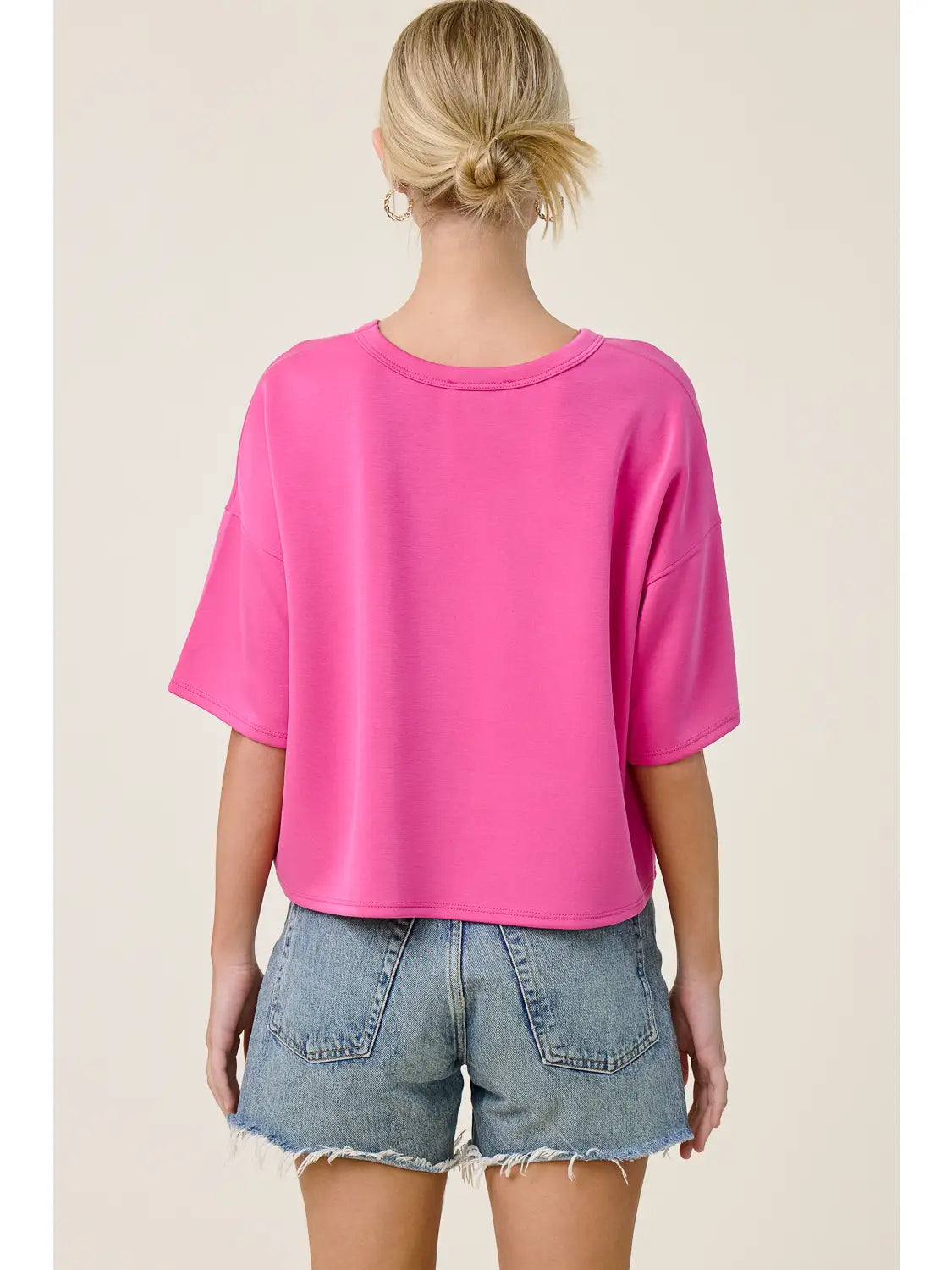 Scuba Oversized Dolman Top.

Relaxed &amp; drapey fit.
Pair with high rise jeans, pants, leggings.
50% Modal, 47%Polyester, 3% Spandex
Cool delicate wash, lay flat to dry, NO dryer
Made by Charlotte Avery