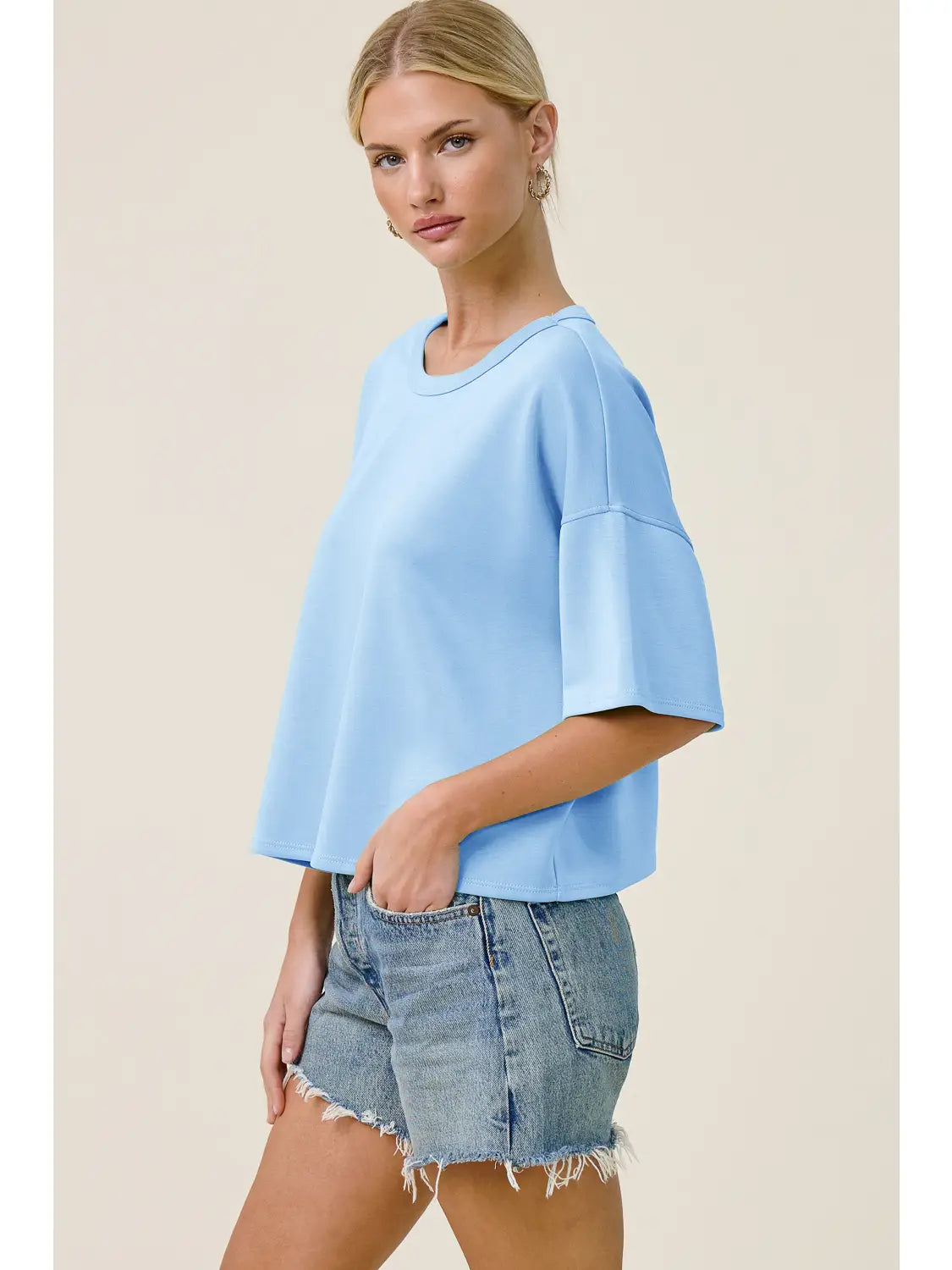 Scuba Oversized Dolman Top.

Relaxed &amp; drapey fit.
Pair with high rise jeans, pants, leggings.
50% Modal, 47%Polyester, 3% Spandex
Cool delicate wash, lay flat to dry, NO dryer
Made by Charlotte Avery